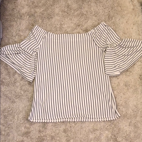 Banana Republic Tops - Banana Republic Off The Shoulder Top